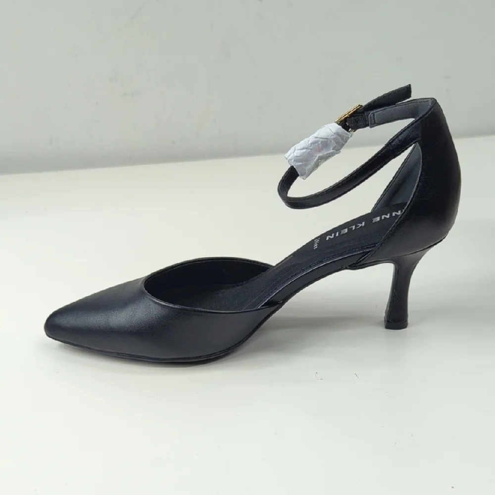 New Anne Klein Rhode Black Buckle Pointed Toe Pumps Shoes Size 8.5